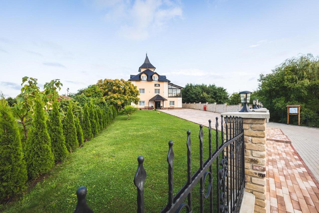 Hotel Navigator Palić Exterior foto