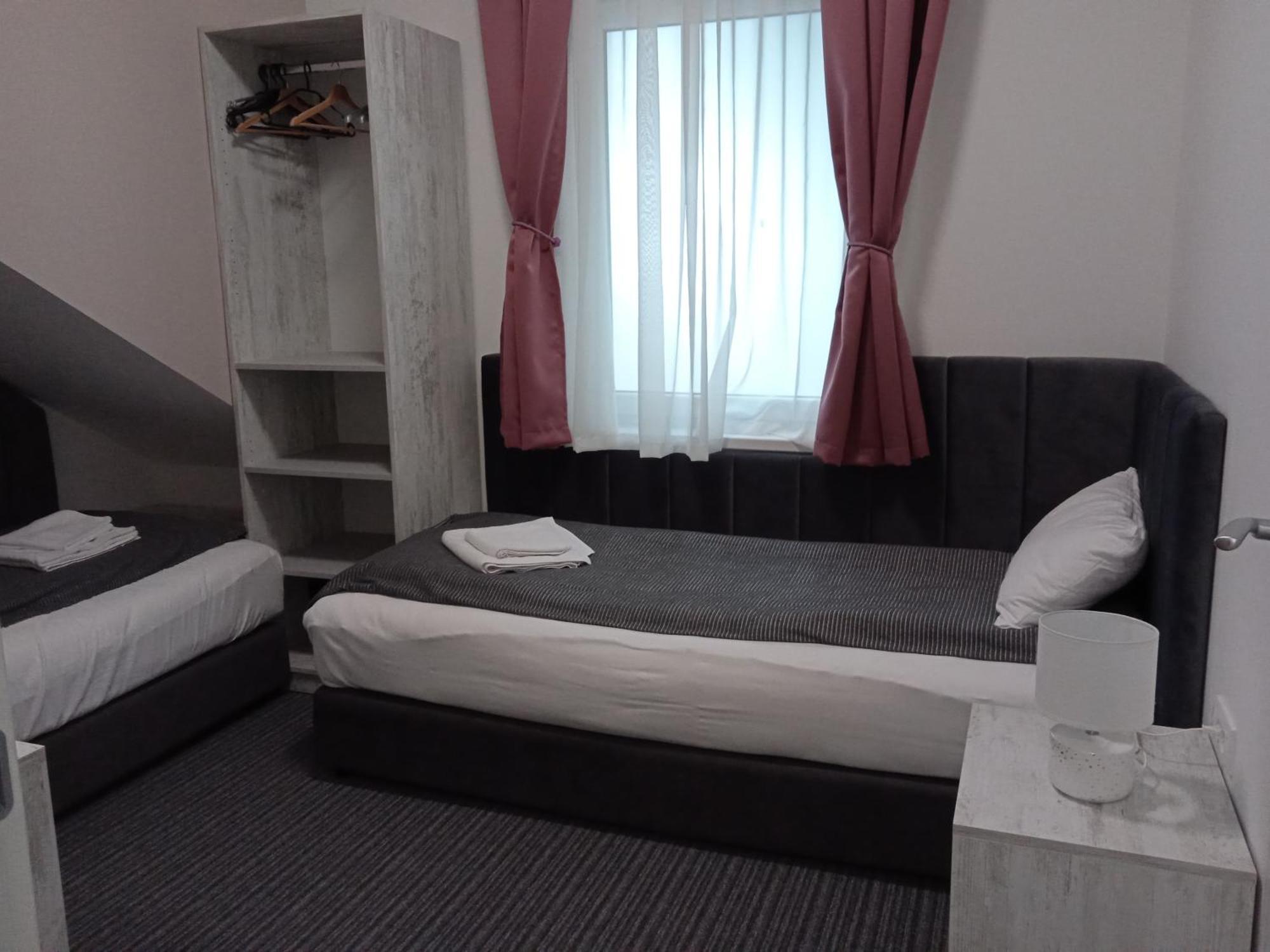 Hotel Navigator Palić Habitación foto