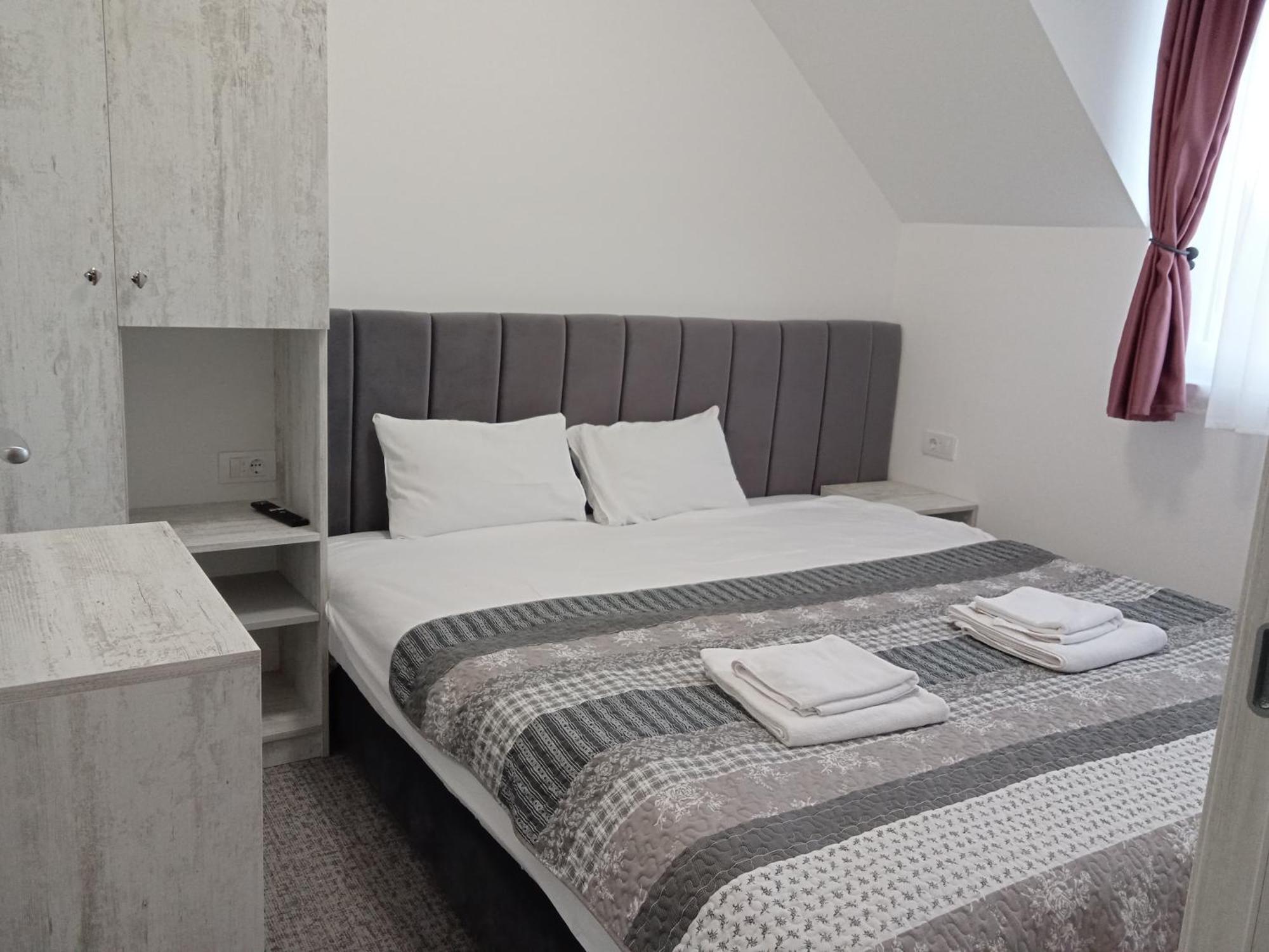 Hotel Navigator Palić Habitación foto