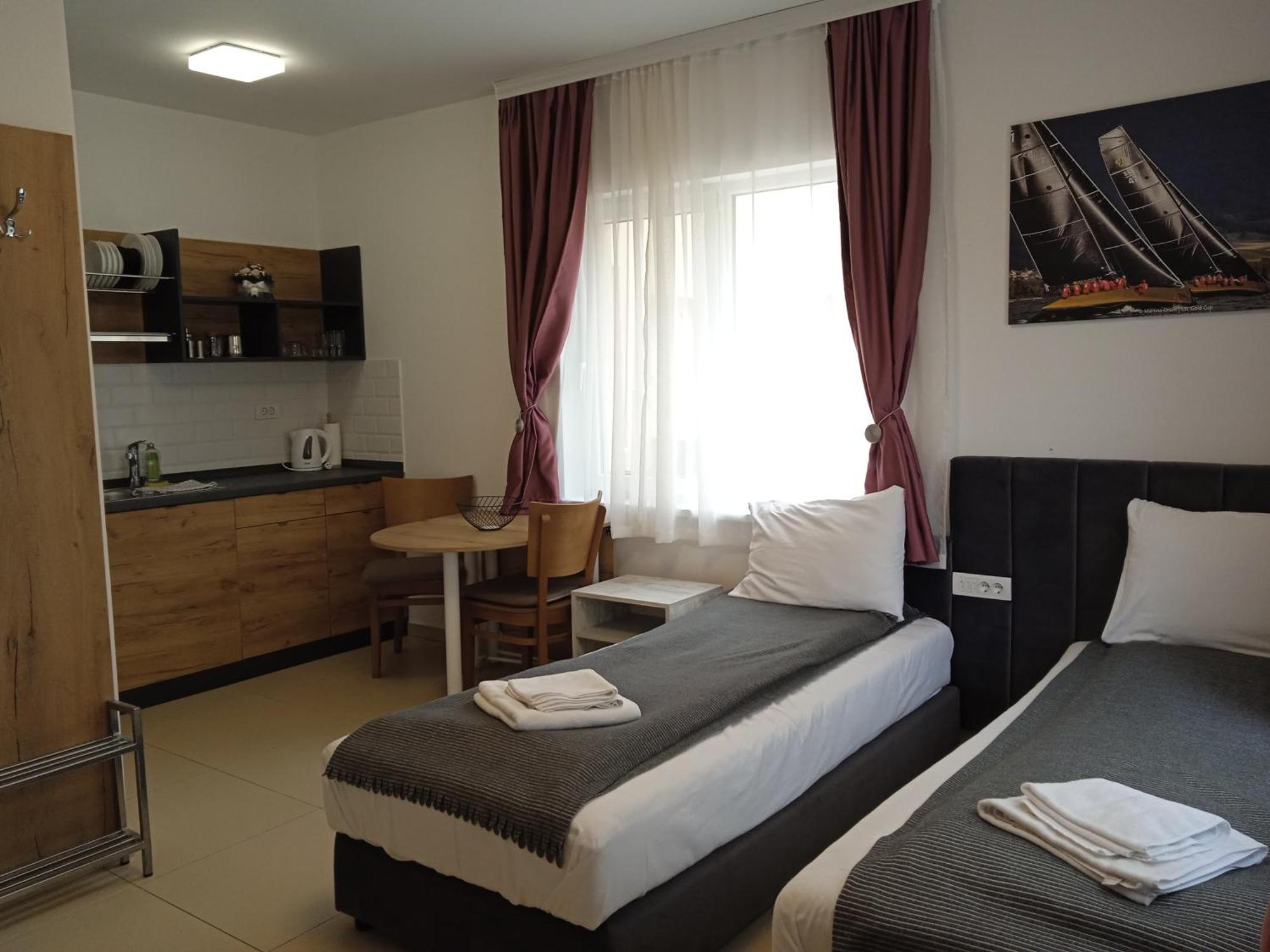 Hotel Navigator Palić Habitación foto